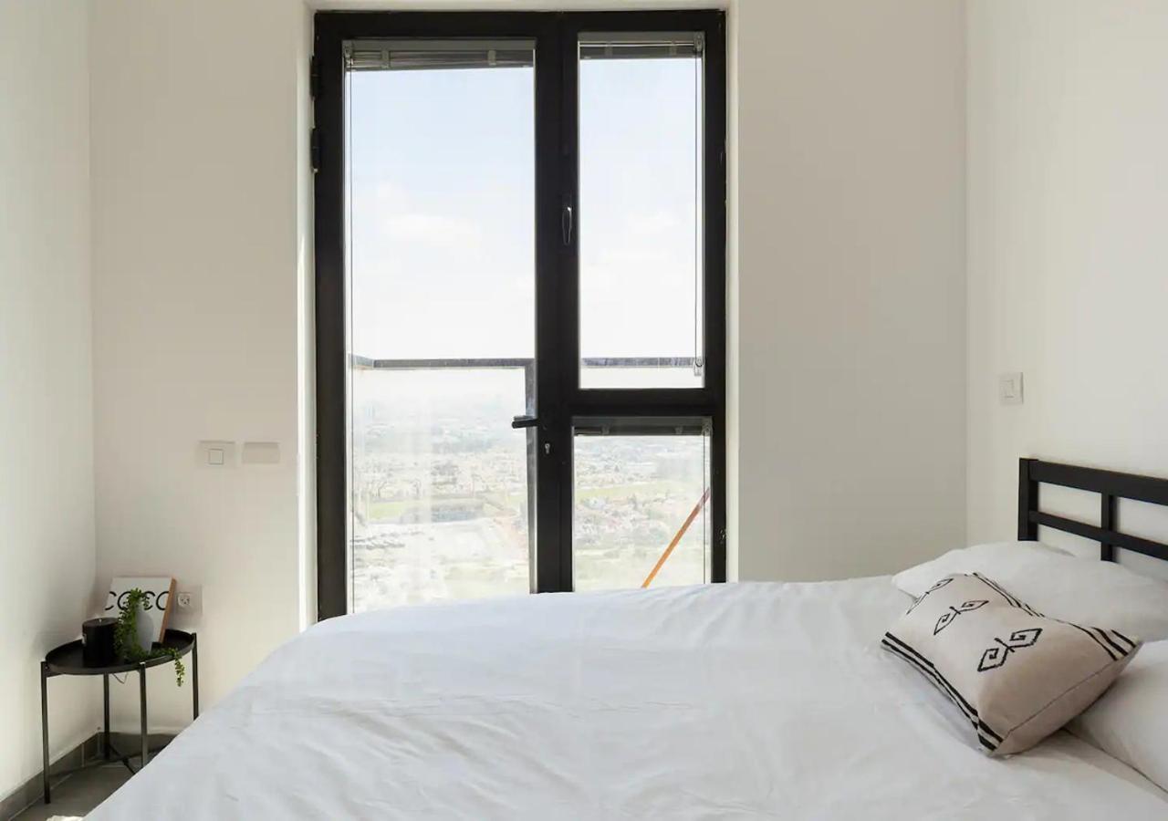 Oַ&O Group- Luxury Penthouse Jacuzzi Sea 36 Floor Apartment Bat Yam Exterior photo