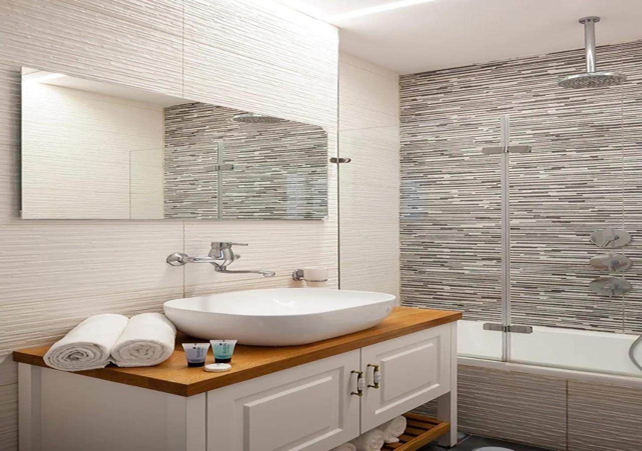 Oַ&O Group- Luxury Penthouse Jacuzzi Sea 36 Floor Apartment Bat Yam Exterior photo