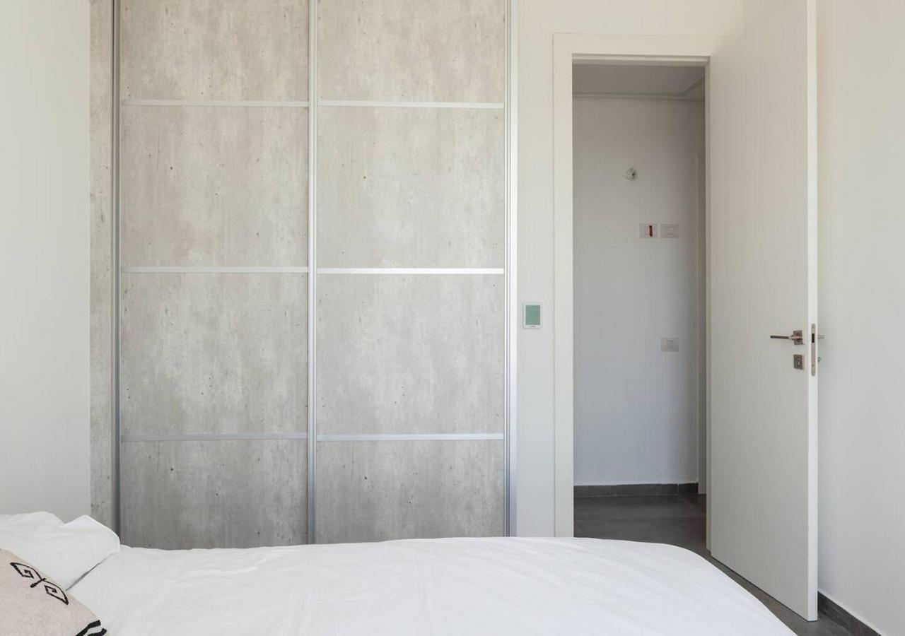 Oַ&O Group- Luxury Penthouse Jacuzzi Sea 36 Floor Apartment Bat Yam Exterior photo