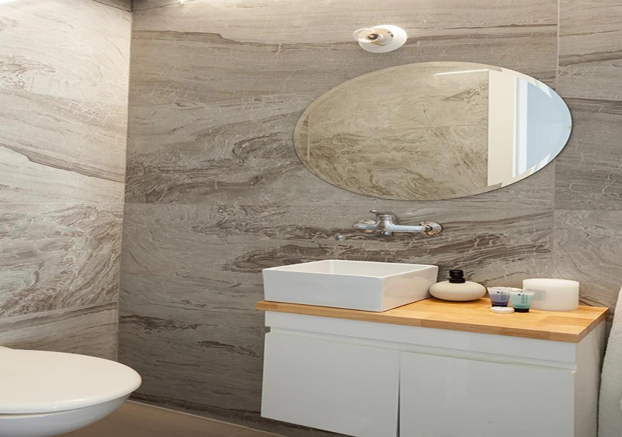 Oַ&O Group- Luxury Penthouse Jacuzzi Sea 36 Floor Apartment Bat Yam Exterior photo